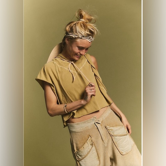 Free People Tops - NWOT Free People Movement Hooded Toss Up Tee